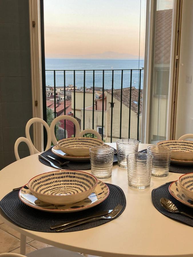 Tutta Un'Altra Vista Salerno Exterior foto